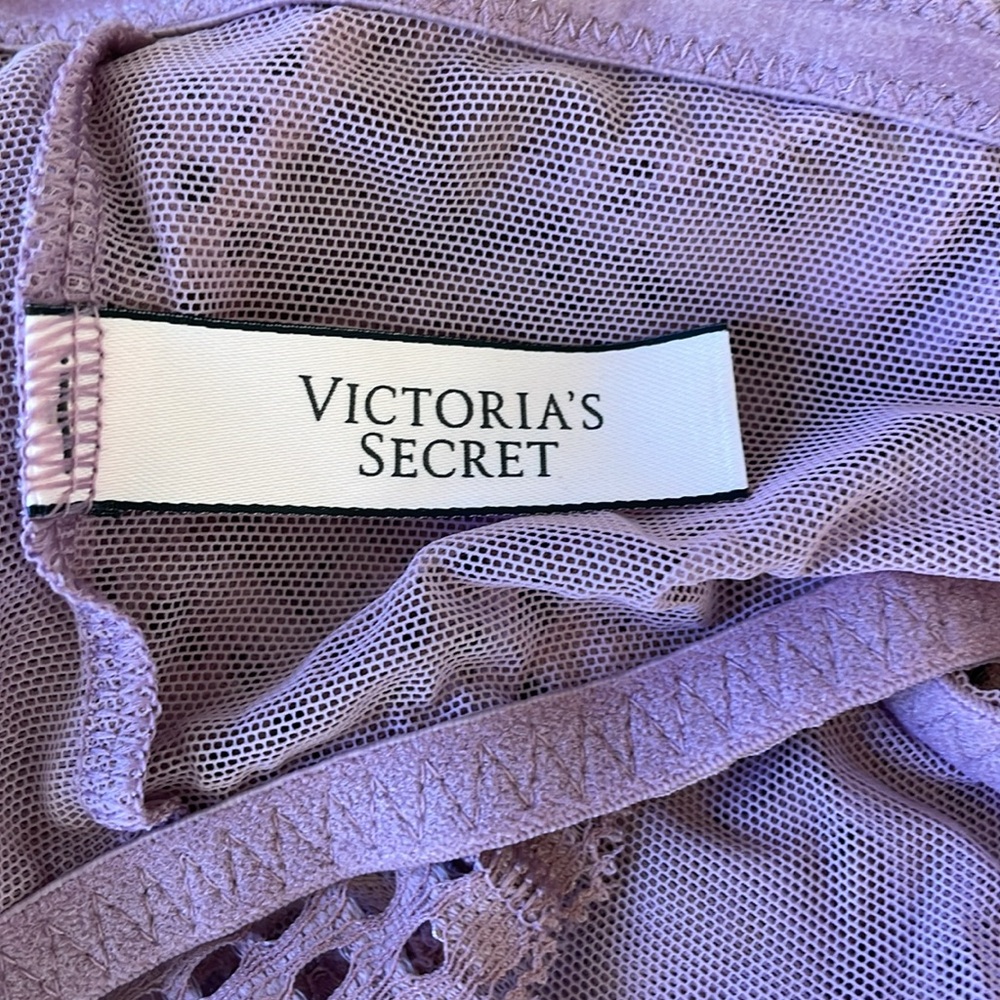 Victoria’s Secret Lilac Lace Bandeau Size Small - Picture 5 of 5